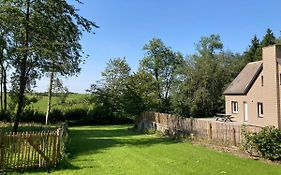 Au Bois de Rosée
